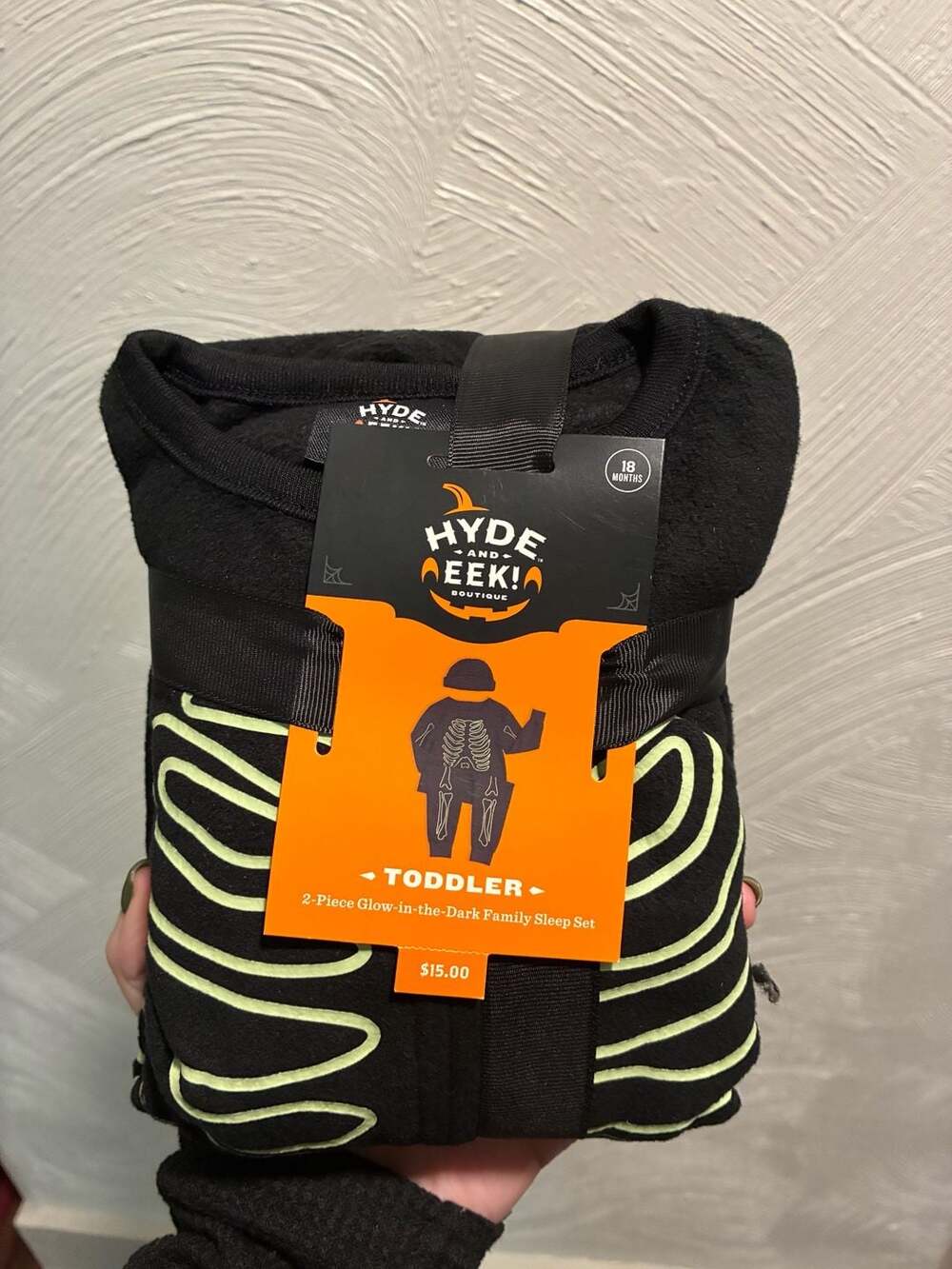 Hyde and Eek! Toddler 2-Piece Glow-in-the-Dark Family Sleep Set 18 Months